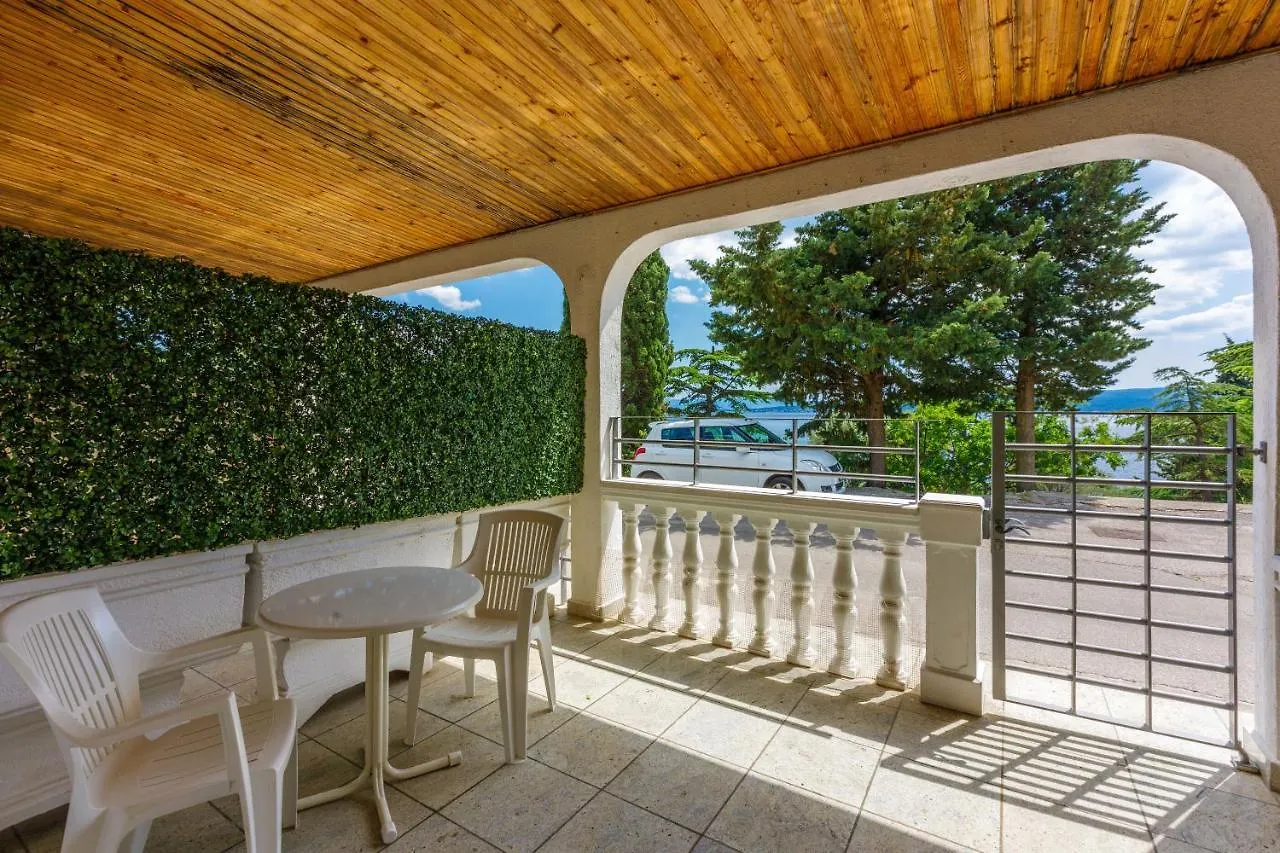 Apartments Lory Dramalj Chorvatsko