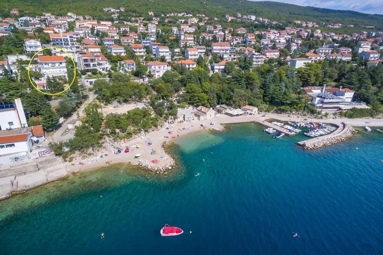 Apartments Lory Dramalj 0*,  Kroatien